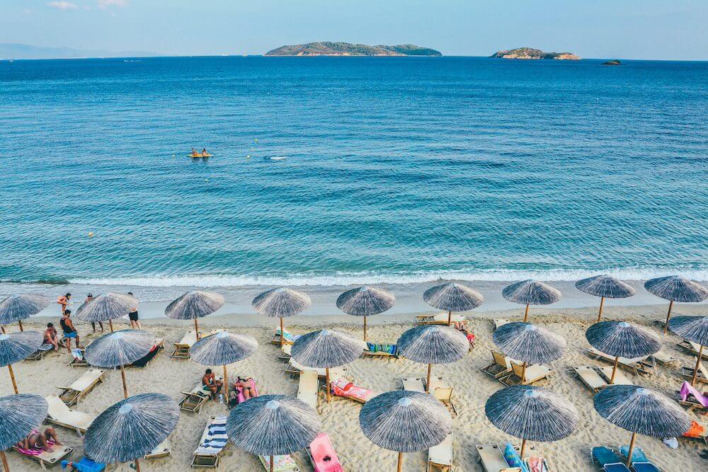 Top 5 Beaches in Greece for Adults